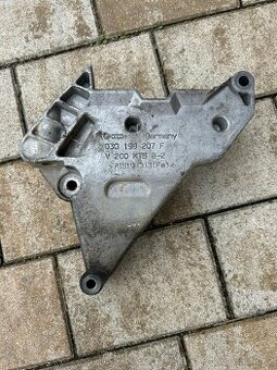 03G 199 207F DRŽÁK MOTORU VW , AUDI , SEAT , ŠKODA