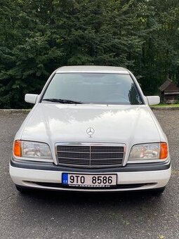 Mercedes C180