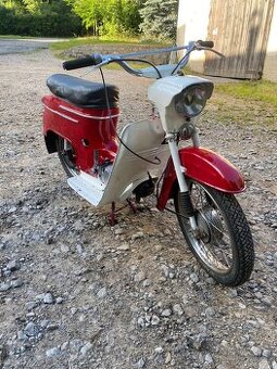Jawa pionýr 20