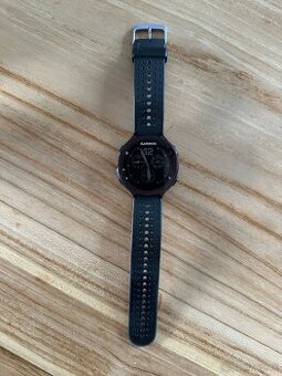 Chytré hodinky GARMIN FORERUNNER 235 červenočerné 2