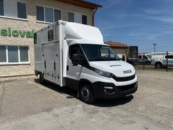 IVECO DAILY 35S18 2017 VIN 472 na prepravu zvierat/koní