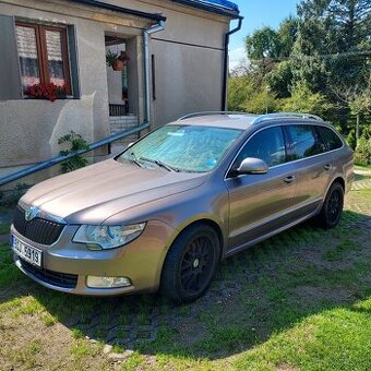 ŠKODA SUPERB COMBI top stav