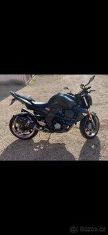 Kawasaki Z1000