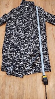 Dámská dlouhý svetr velikost 36