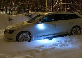 LED OSVETLENIE DO SPETNYCH ZRCATEK SPETAKU