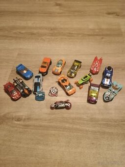 Prodám hot wheels autíčka