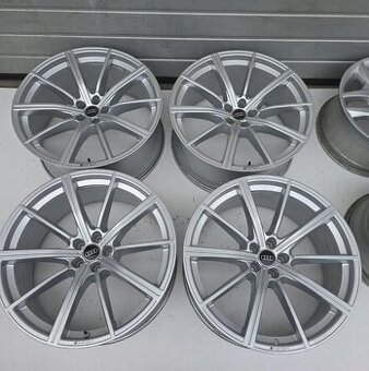 ALU KOLA AUDI Q8 SQ8 RSQ8 22"