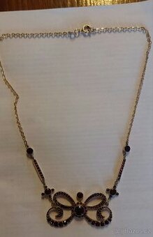 Náhrdelník České granáty.