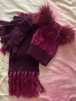 Zimní set-sada čepice,šála a rukavice
