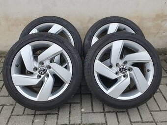 Alu kola vw 5x112 r17 7,5j et51 pneu 225/45/17