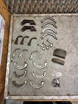 Různé čelisti babetta