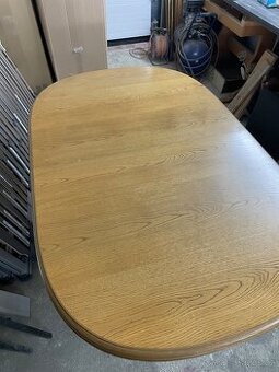 Jídelní stůl rozkládací masivní