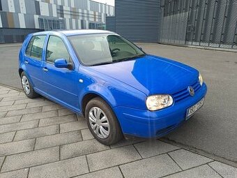 VW Golf lV 1.6 16V, STK 2027