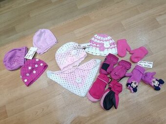 Čepičky a rukavice