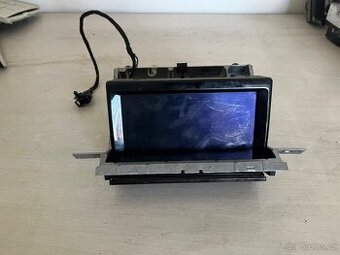 Audi A8 D3 obrazovka MMI 3G