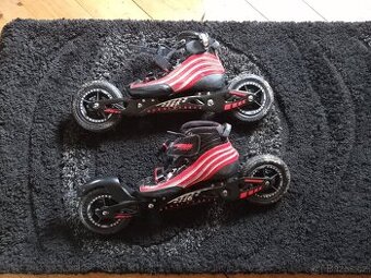 terénní kolečkové lyže (brusle) powerslide