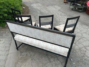 Stará lavice a židle