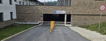 Pronajmu garáž v Lipně nad Vltavou