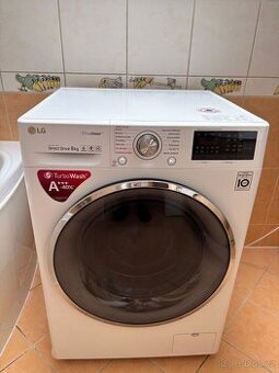Parní pračka LG