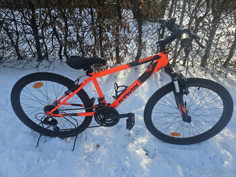 Zánovní 24" horské kolo ROCKRIDER za polovic, rám 13"