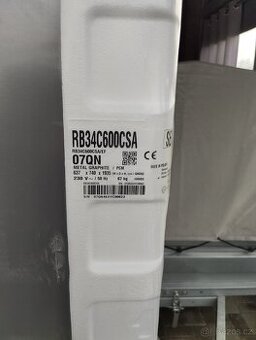 Lednice s mrazákem Samsung RB34C600CSA