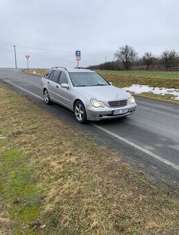 Mercedes Benz c200 cdi 2.2