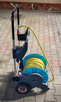 Navíjecí vozík Gardena včetně hadice