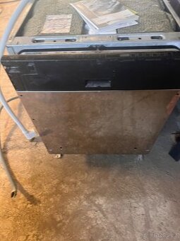 AEG myčka k vestavbě do linky