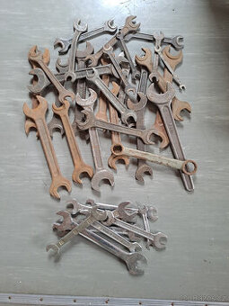 Starší ploché klíče