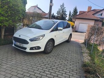 Ford S-max 2.0 Ecoblue 150 PS,Titanium,7 míst, koupeno v ČR,