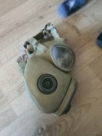 Plynova maska - 1