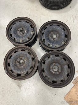 Plechové disky 5x112 r15 + pneu nexen