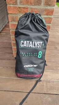 kite Ozone Catalist 8, V3, zánovní