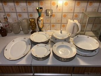 JÍDELNÍ PORCELÁNOVÁ SADA