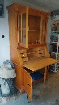 Kredenc po babičce