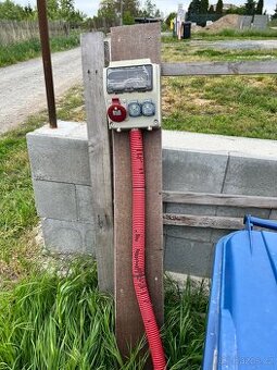 Stavební rozvaděč s proudovým chráničem - 1