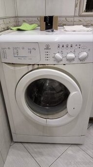 Pračka za odvoz Indesit
