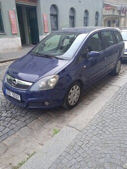 Opel zafira 1.9. cdti