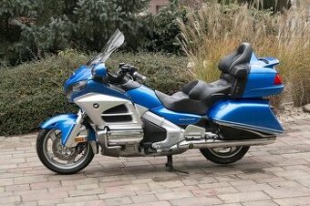 Na dovoz Honda Goldwing GL 1800