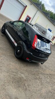 Ford Fiesta ST150 – Motor OK, převodovka KO – ideální projek