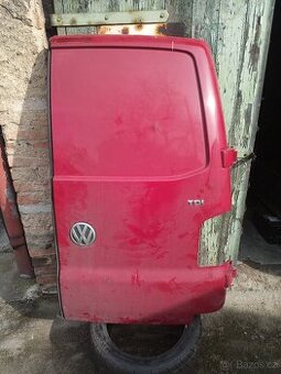 Pravé zadní dveře VW T5