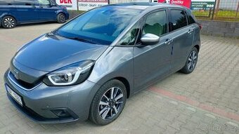 Zánovní Honda Jazz Hybrid, ČR, záruka