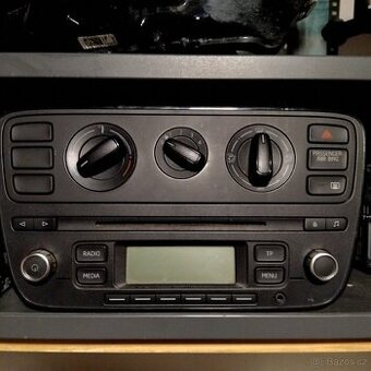 Škoda Citigo rádio.