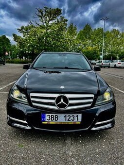 Mersedes-Benz C220 W204