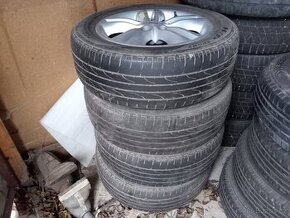 Sada kol Nissan Qashqai 215/60R17