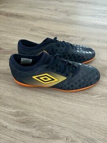 Prodám sálovky UMBRO vel. 46 - 1