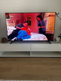Týden stará SMART TV, zn. TCL 58 - 148 cm, krabice, doklad