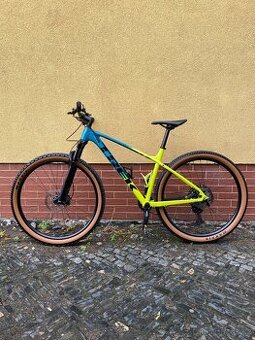 Trek X-Caliber 9 Horské kolo