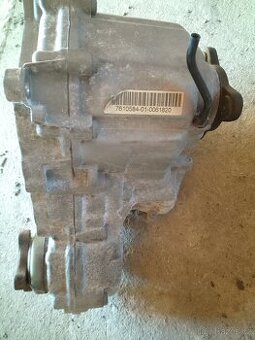 BMW X1 E84 2.0D Rozvodovka VTG Reduktor 7610584-01