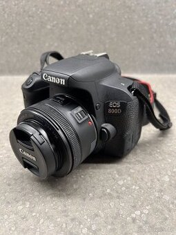 Canon EOS 800D